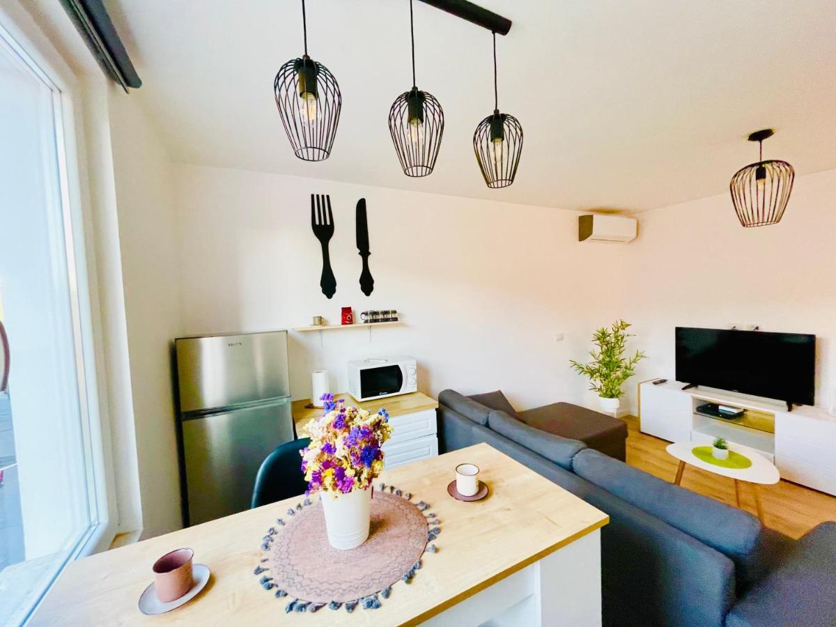 Central Apartment 2, Tirana Extérieur photo